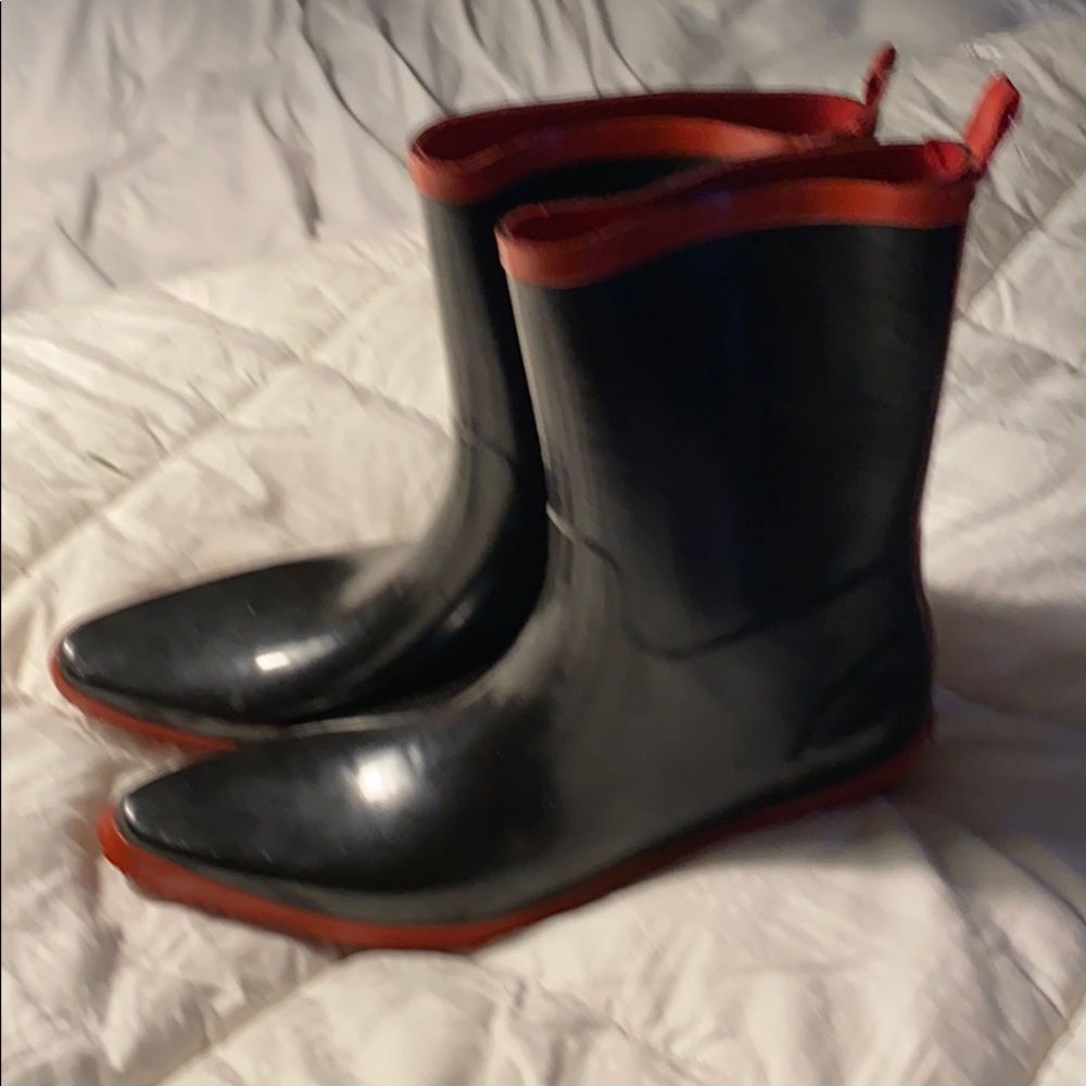 Rain boots